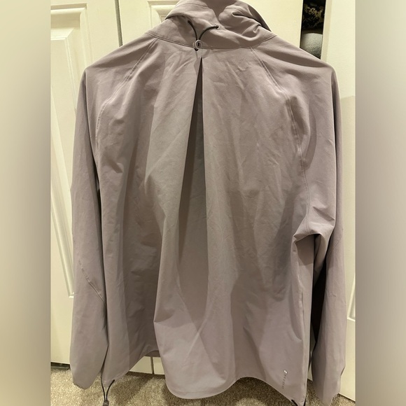 Under Armour Recover storm jacket in gray Large BNWT - Picture 7 of 8